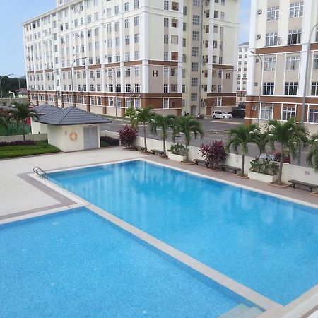 Kk Holiday Suites Apartment Kota Kinabalu Ngoại thất bức ảnh